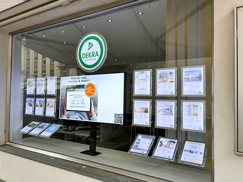 65" Shop Window Display Screen view 4